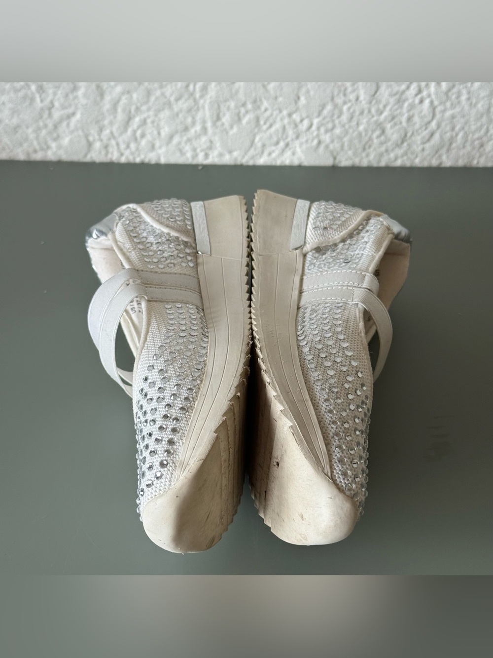 Kenneth Cole Reaction Caldwell Women's Walking white rhinestones sz 7 - Picture 5 of 9